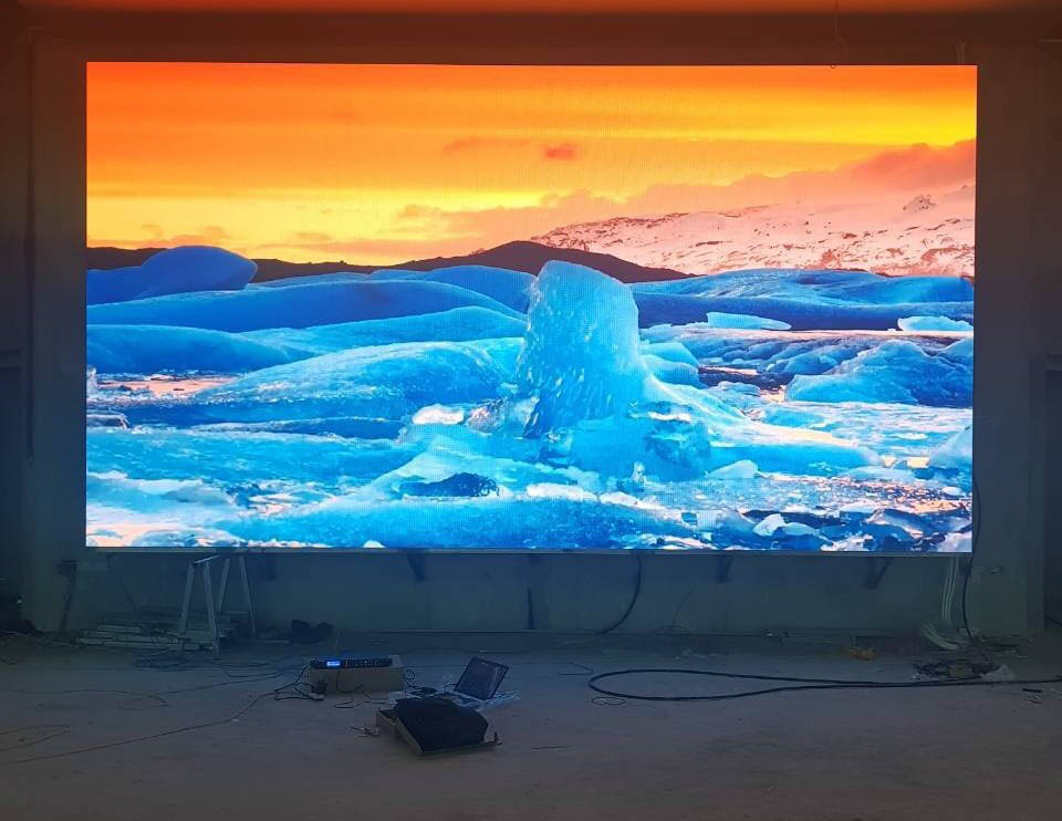 Dịch vụ Thi công màn hình LED trong nhà, ngoài trời